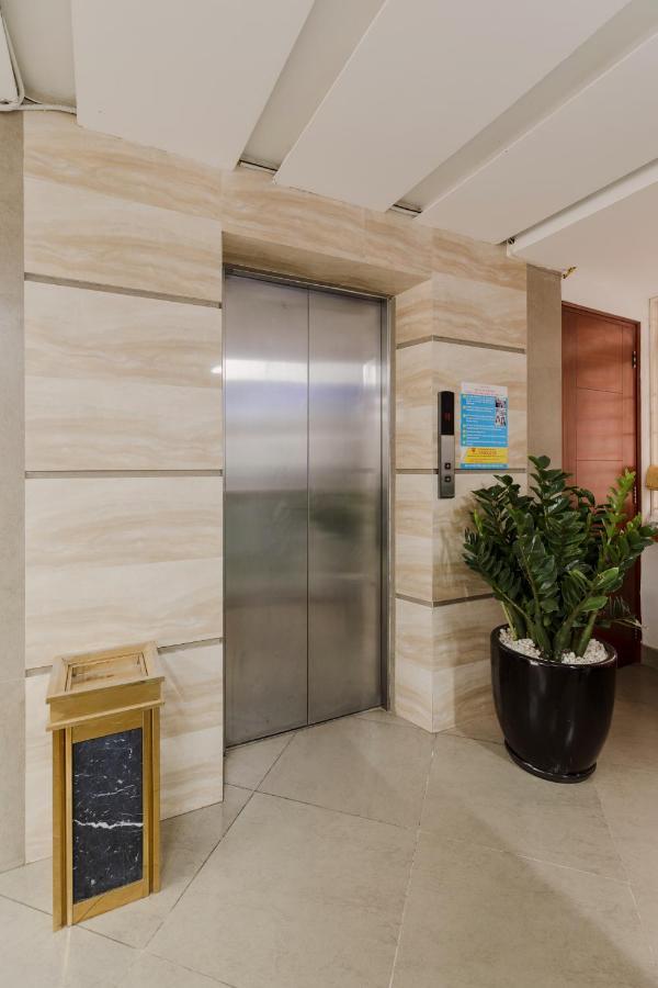 Blue Diamond Apartment Hotel Ханой Екстериор снимка