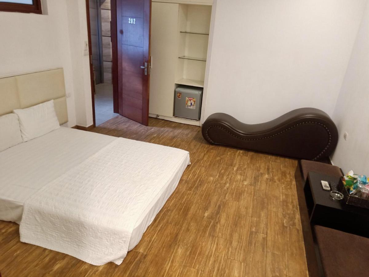 Blue Diamond Apartment Hotel Ханой Екстериор снимка